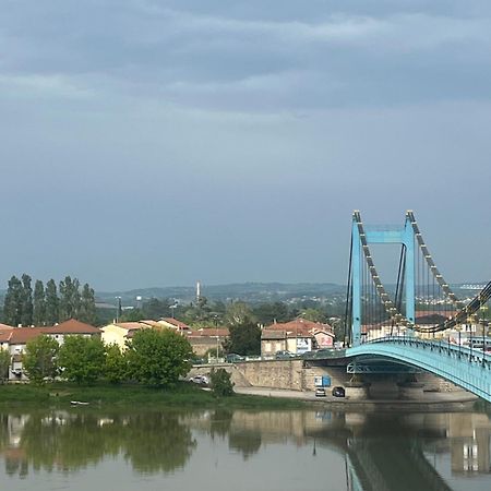 Serrières Appartement Prive « Blue Bridge & Sauna » מראה חיצוני תמונה