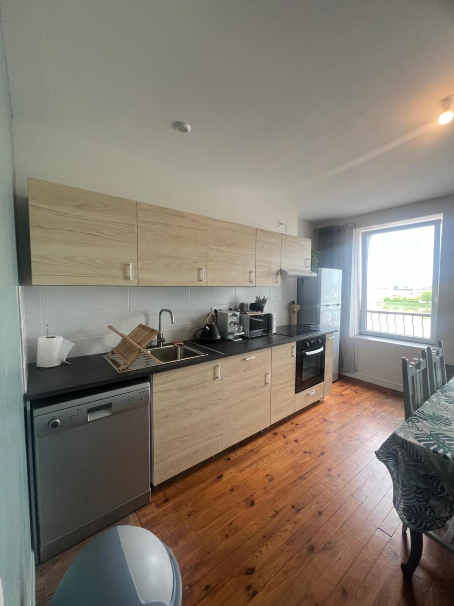 Serrières Appartement Prive « Blue Bridge & Sauna » מראה חיצוני תמונה
